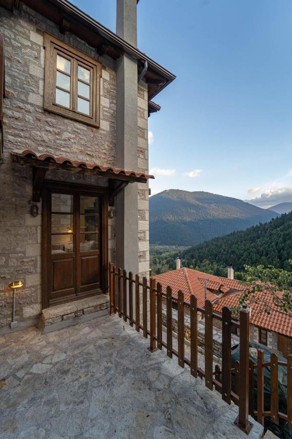 Maisonette Korfes-Κορφές-Μ Δύο Αυτόνομοι Όρoφοι Της Βίλας Κορφές Για Οικογένειες Και Μικρές Παρέες Karpenísion Екстериор снимка