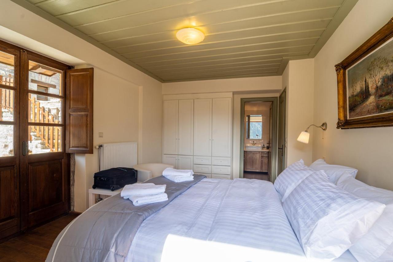 Maisonette Korfes-Κορφές-Μ Δύο Αυτόνομοι Όρoφοι Της Βίλας Κορφές Για Οικογένειες Και Μικρές Παρέες Karpenísion Екстериор снимка