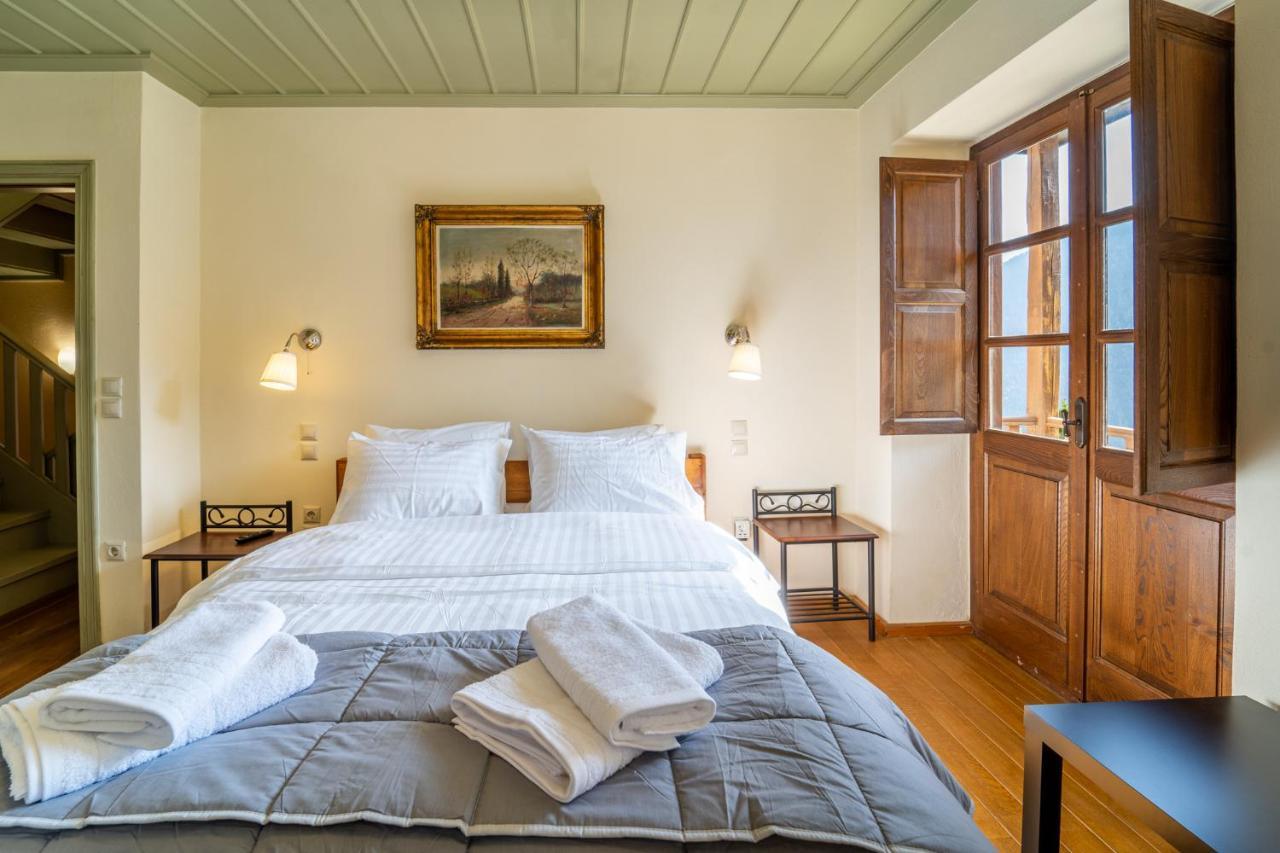 Maisonette Korfes-Κορφές-Μ Δύο Αυτόνομοι Όρoφοι Της Βίλας Κορφές Για Οικογένειες Και Μικρές Παρέες Karpenísion Екстериор снимка