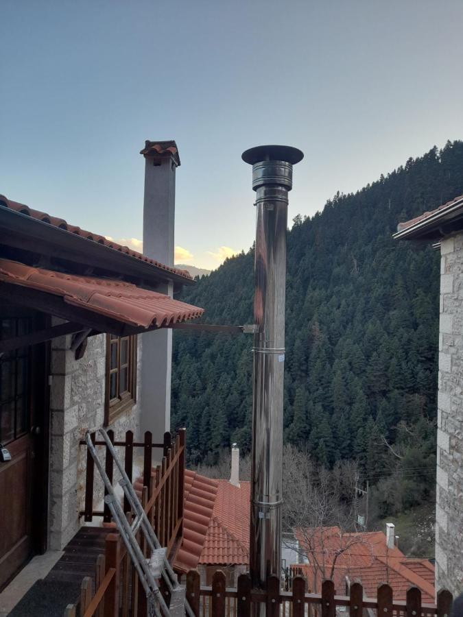 Maisonette Korfes-Κορφές-Μ Δύο Αυτόνομοι Όρoφοι Της Βίλας Κορφές Για Οικογένειες Και Μικρές Παρέες Karpenísion Екстериор снимка
