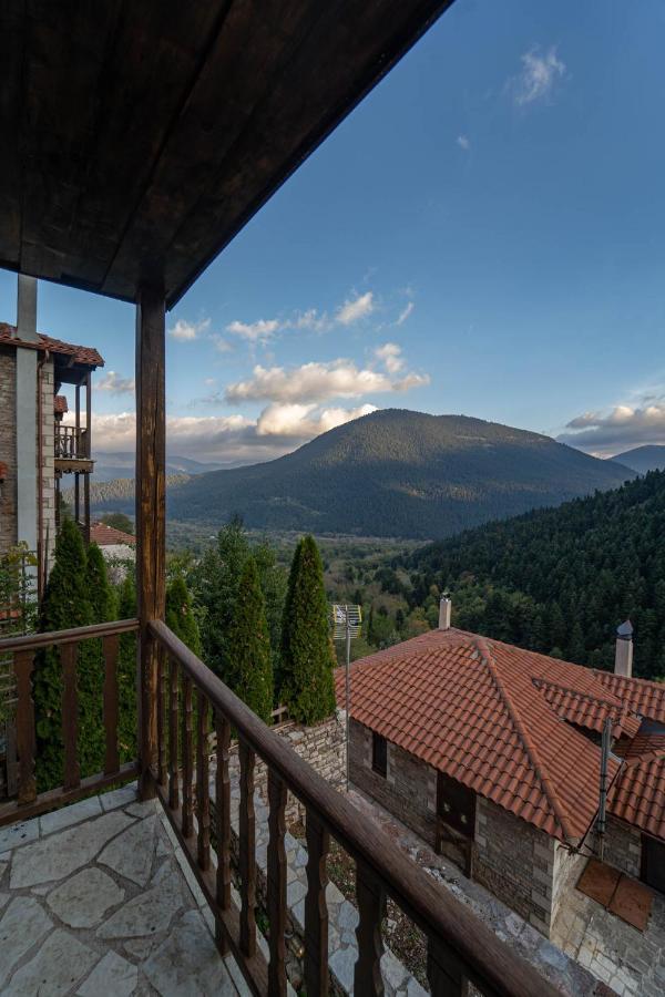 Maisonette Korfes-Κορφές-Μ Δύο Αυτόνομοι Όρoφοι Της Βίλας Κορφές Για Οικογένειες Και Μικρές Παρέες Karpenísion Екстериор снимка